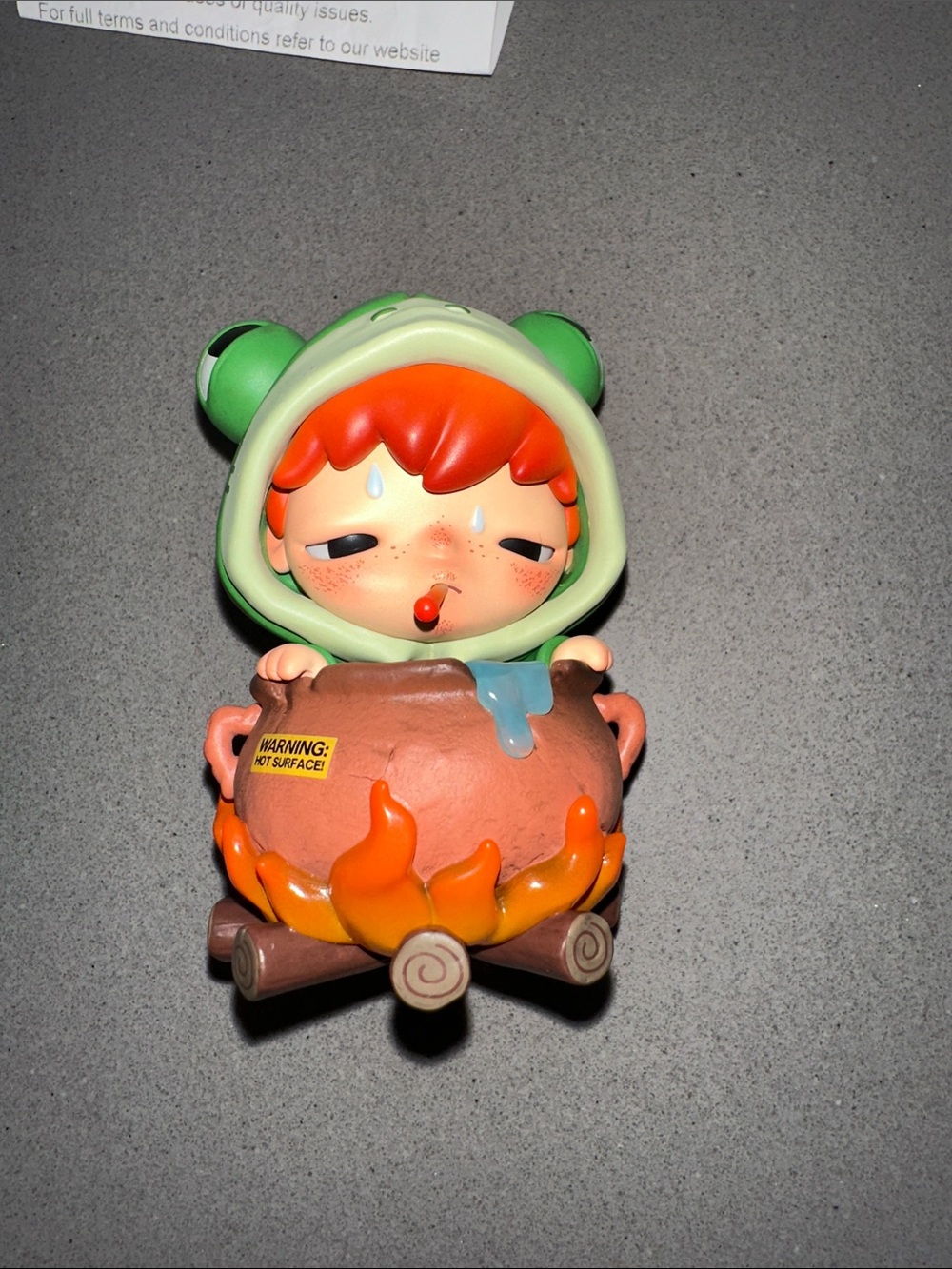 POP MART Hirono Frog Hoodie Figure in Green – Cute Resin Collectible - Picture 3 of 5